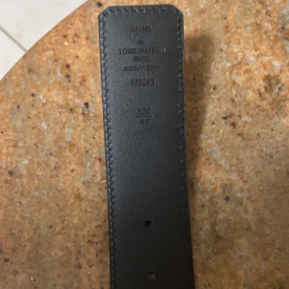 Louis Vuitton belt - Picture 3 of 4